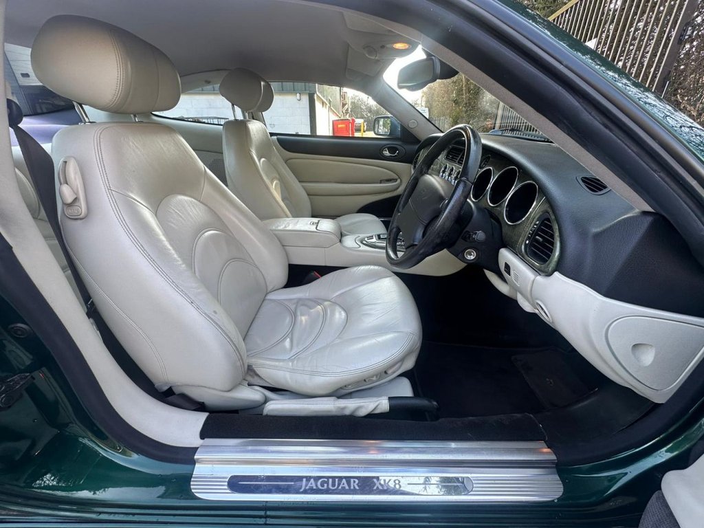 Used Jaguar XK8 2005 for sale - 77534115: Photo 21