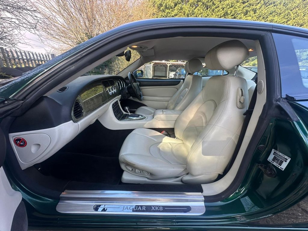 Used Jaguar XK8 2005 for sale - 77534115: Photo 24