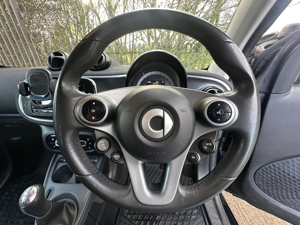 Used smart fortwo 2016 for sale - 77534329: Photo 15