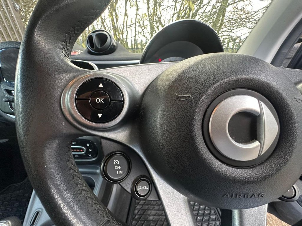 Used smart fortwo 2016 for sale - 77534329: Photo 20