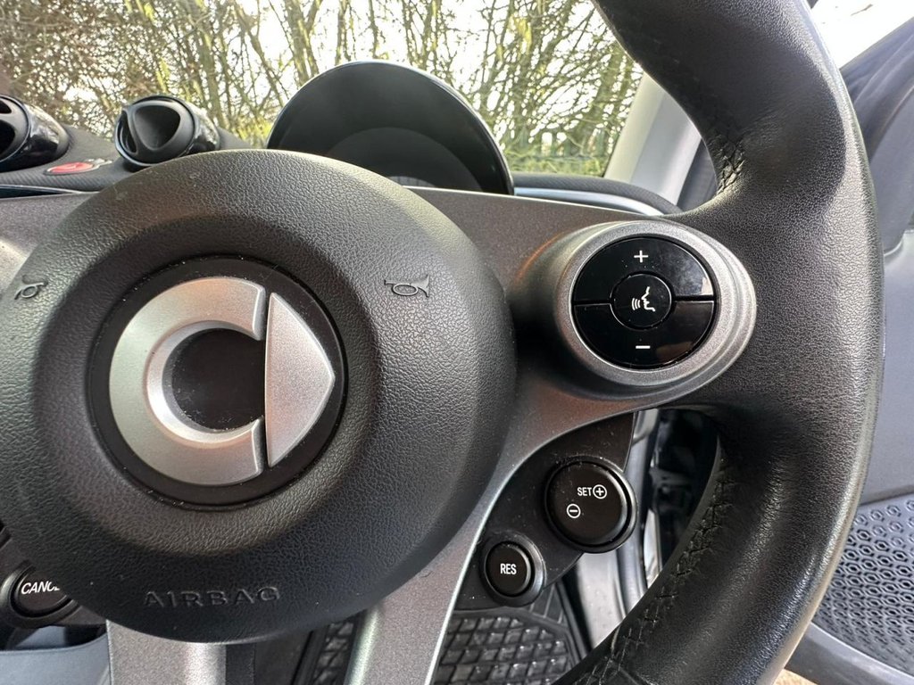 Used smart fortwo 2016 for sale - 77534329: Photo 27