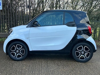 Used smart fortwo 2016 for sale - 77534329: Photo