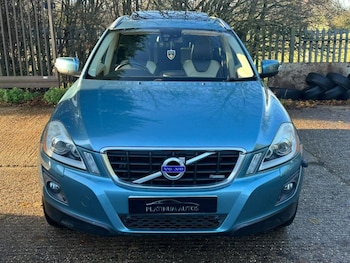 Used Volvo XC60 2010 for sale - 77533890: Photo