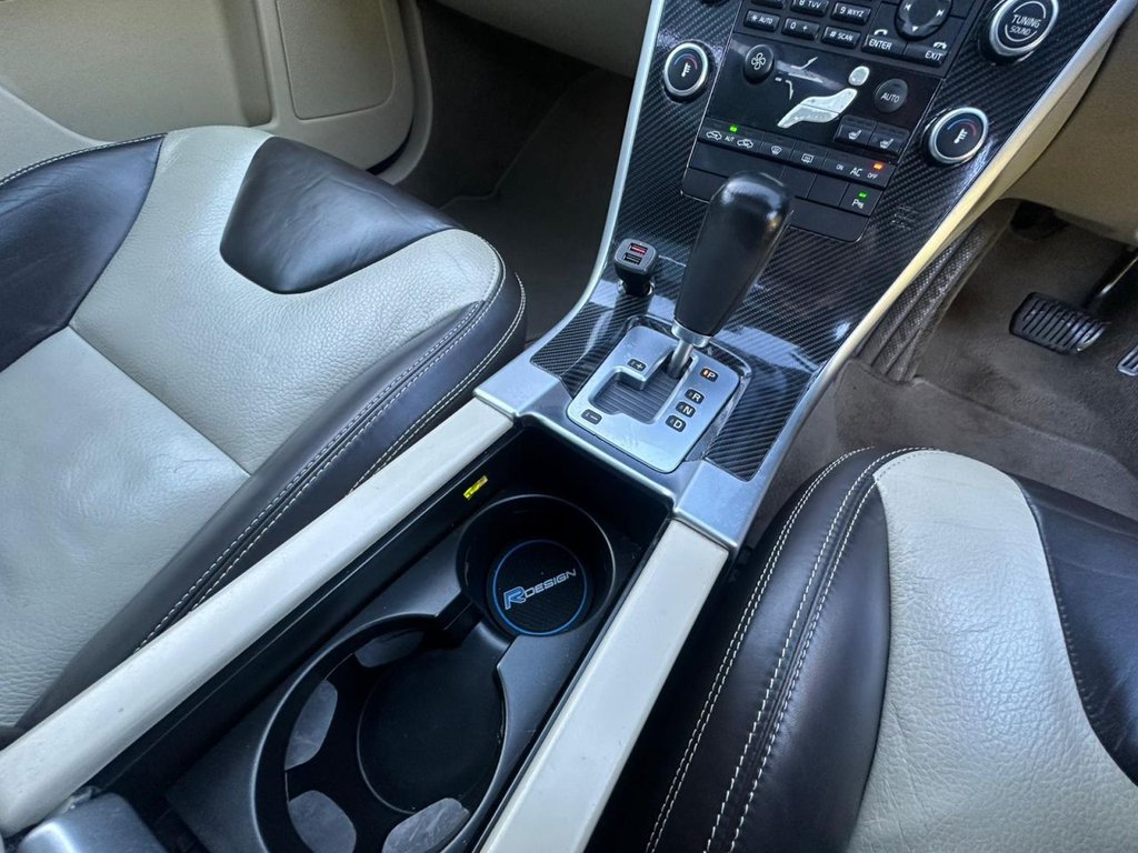 Used Volvo XC60 2022 for sale - 77533890: Photo 31