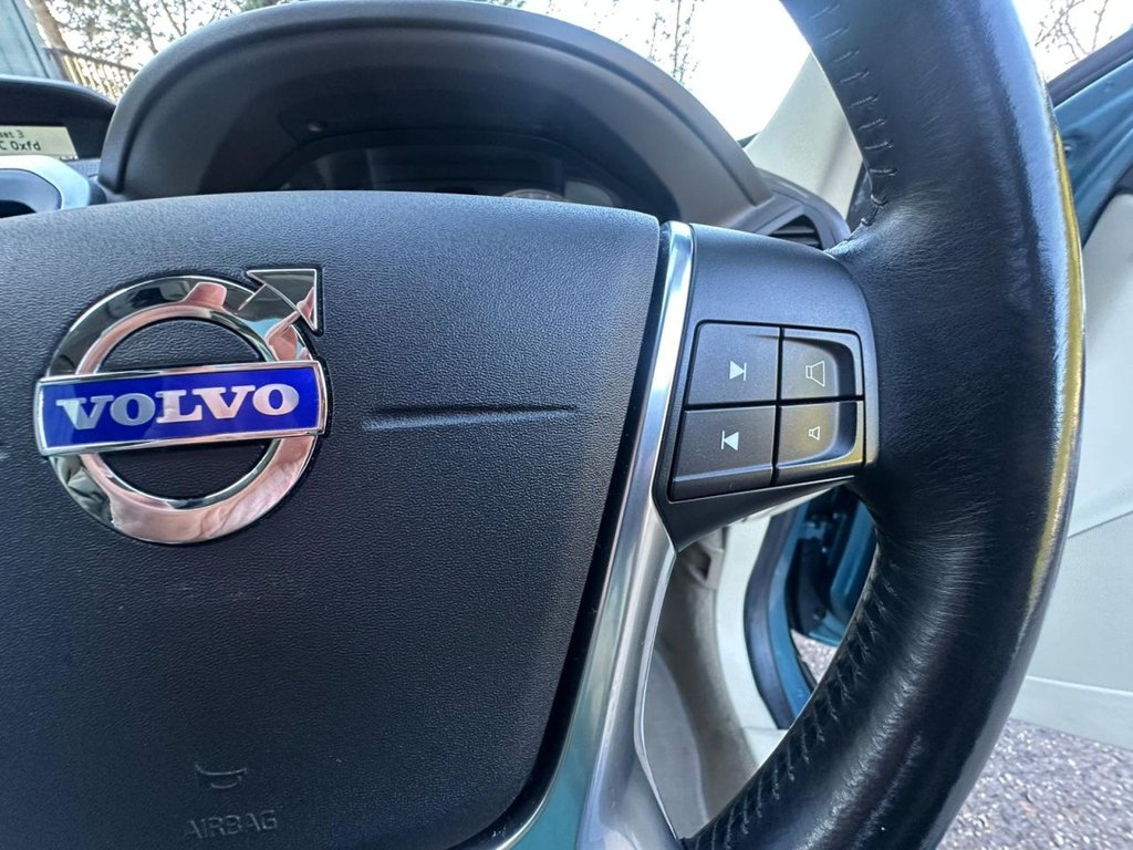 Used Volvo XC60 2022 for sale - 77533890: Photo 34