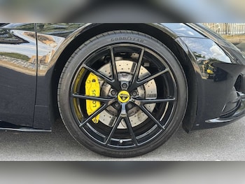 Used Lotus Emira 2024 for sale - 75689122: Photo