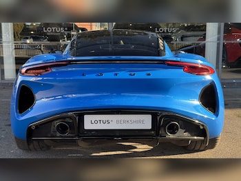 Used Lotus Emira 2025 for sale - 76230299: Photo
