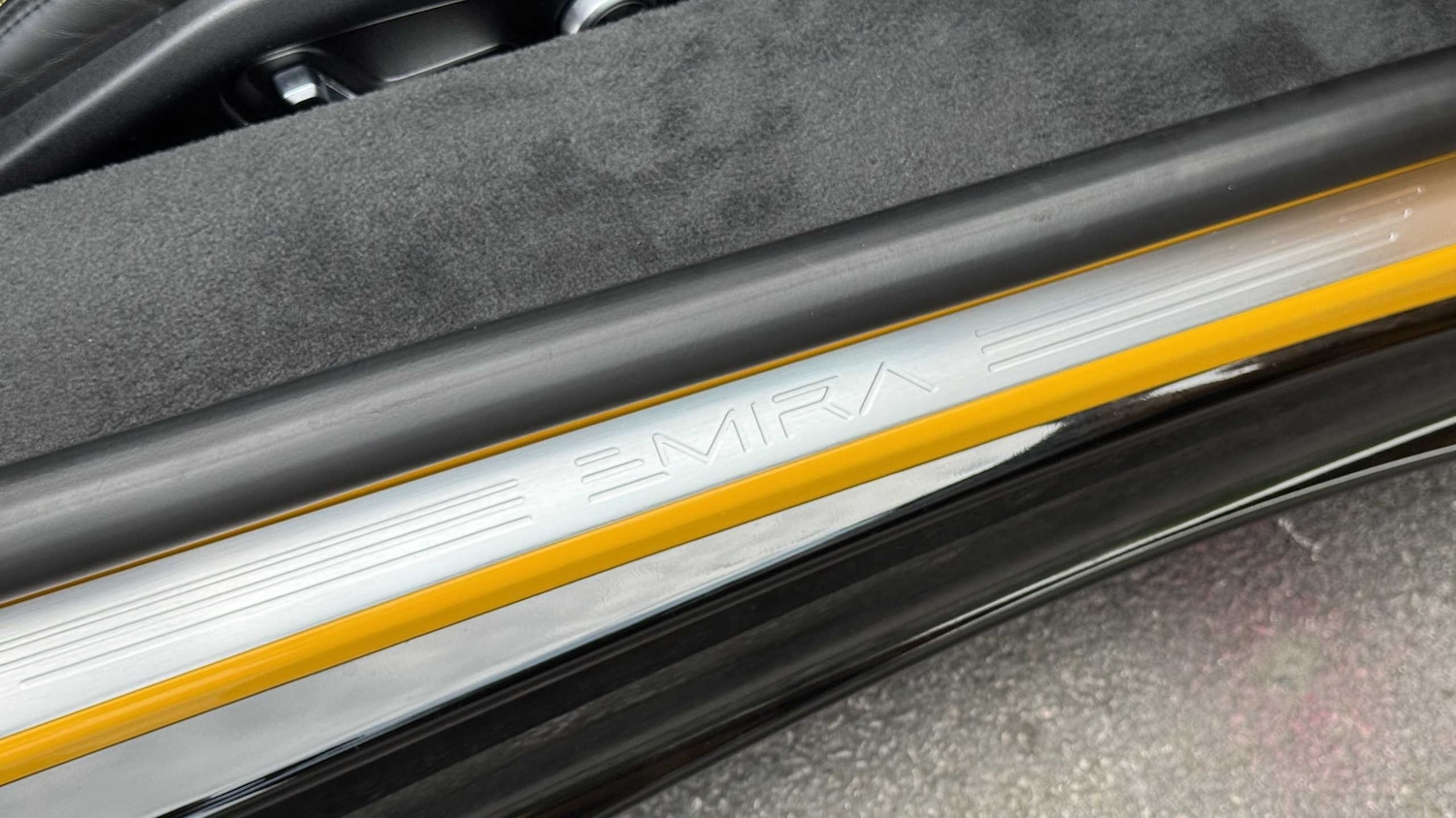Used Lotus Emira 2025 for sale - 76373649: Photo 26
