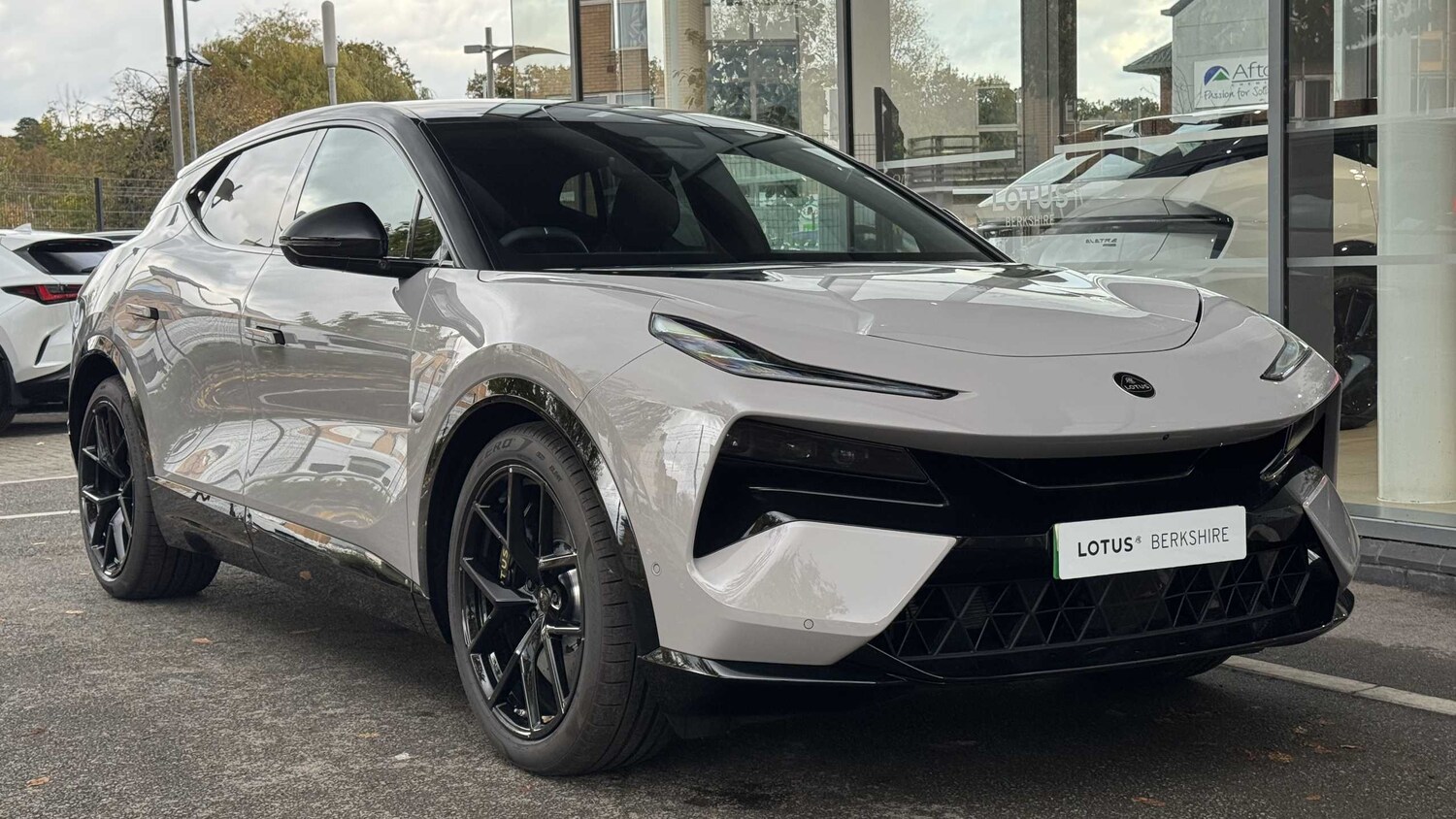 Used Lotus Eletre 2025 for sale - 76362691: Photo 1