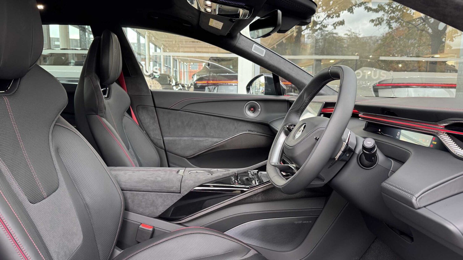 Used Lotus Eletre 2025 for sale - 76362691: Photo 11