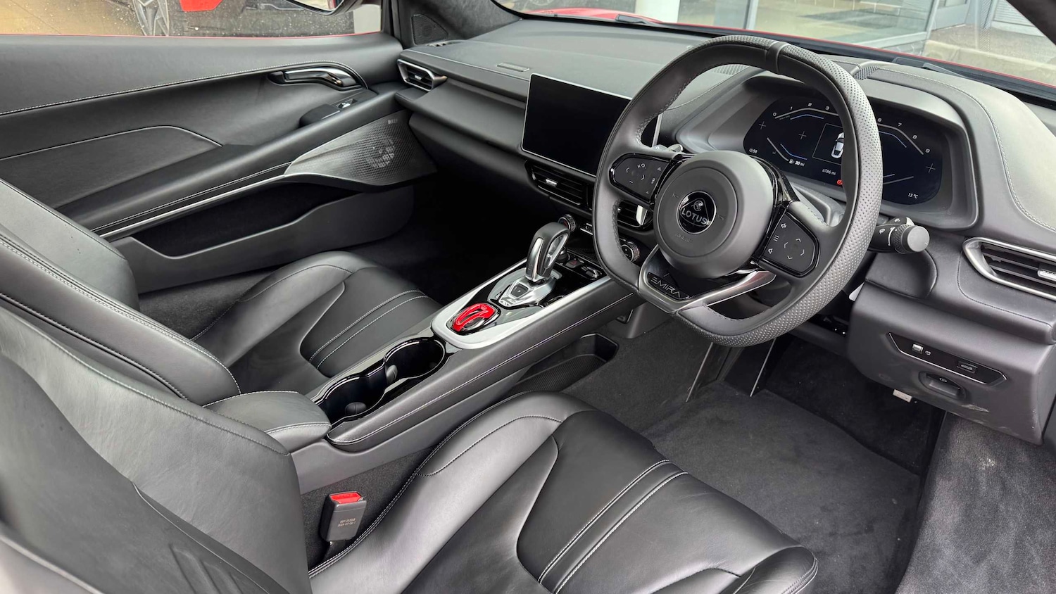 Used Lotus Emira 2025 for sale - 77333850: Photo 14