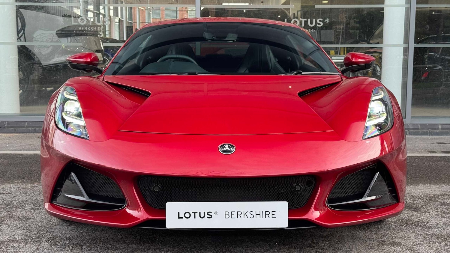 Used Lotus Emira 2025 for sale - 77333850: Photo 3
