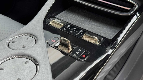 Used Lotus Eletre 2024 for sale - 75661298: Photo 18