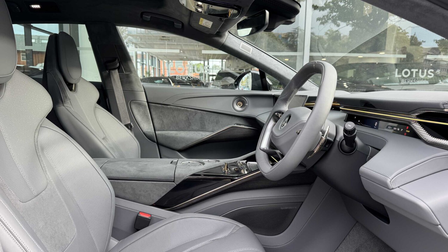 Used Lotus Eletre 2025 for sale - 77787130: Photo 11