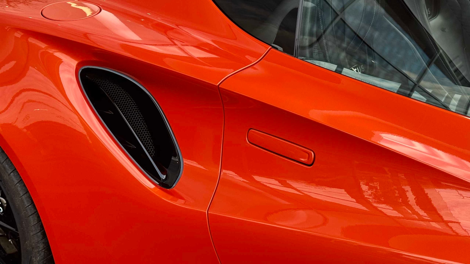 Used Lotus Emira 2025 for sale - 76842922: Photo 26