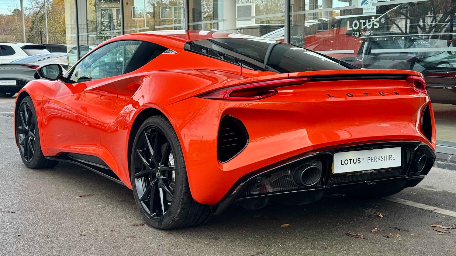 Used Lotus Emira 2025 for sale - 76842922: Photo 4