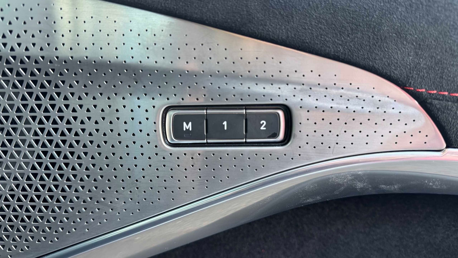 Used Lotus Emira 2024 for sale - 76842826: Photo 26