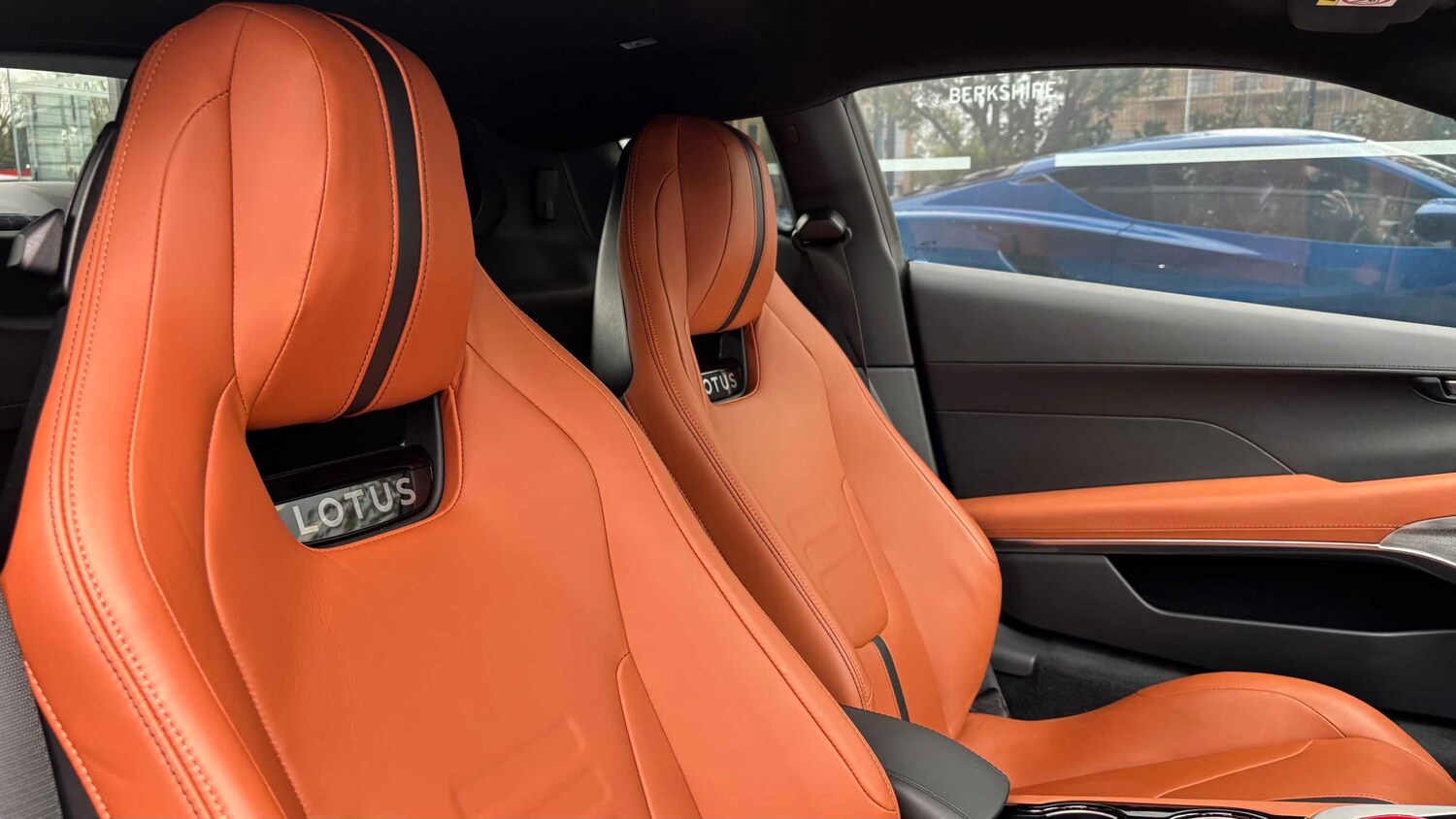 Used Lotus Emira 2025 for sale - 78208957: Photo 15