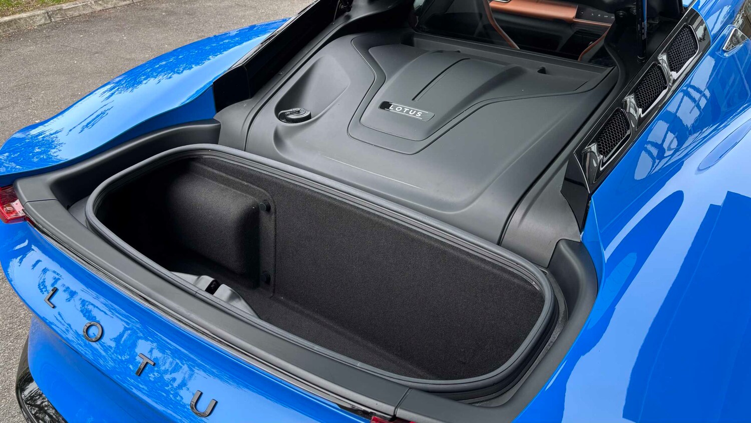 Used Lotus Emira 2025 for sale - 78208957: Photo 34