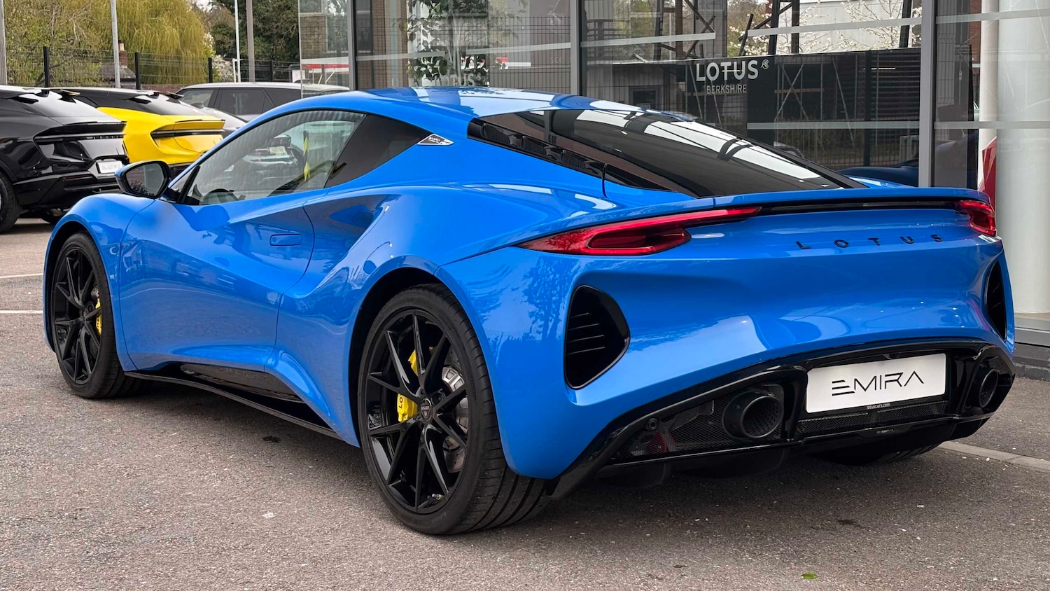 Used Lotus Emira 2025 for sale - 78208957: Photo 4