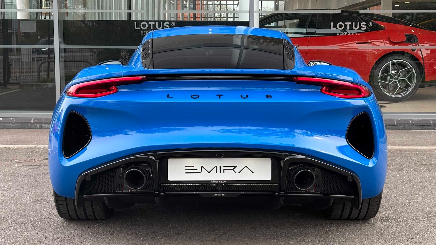 Used Lotus Emira 2025 for sale - 78208957: Photo 5