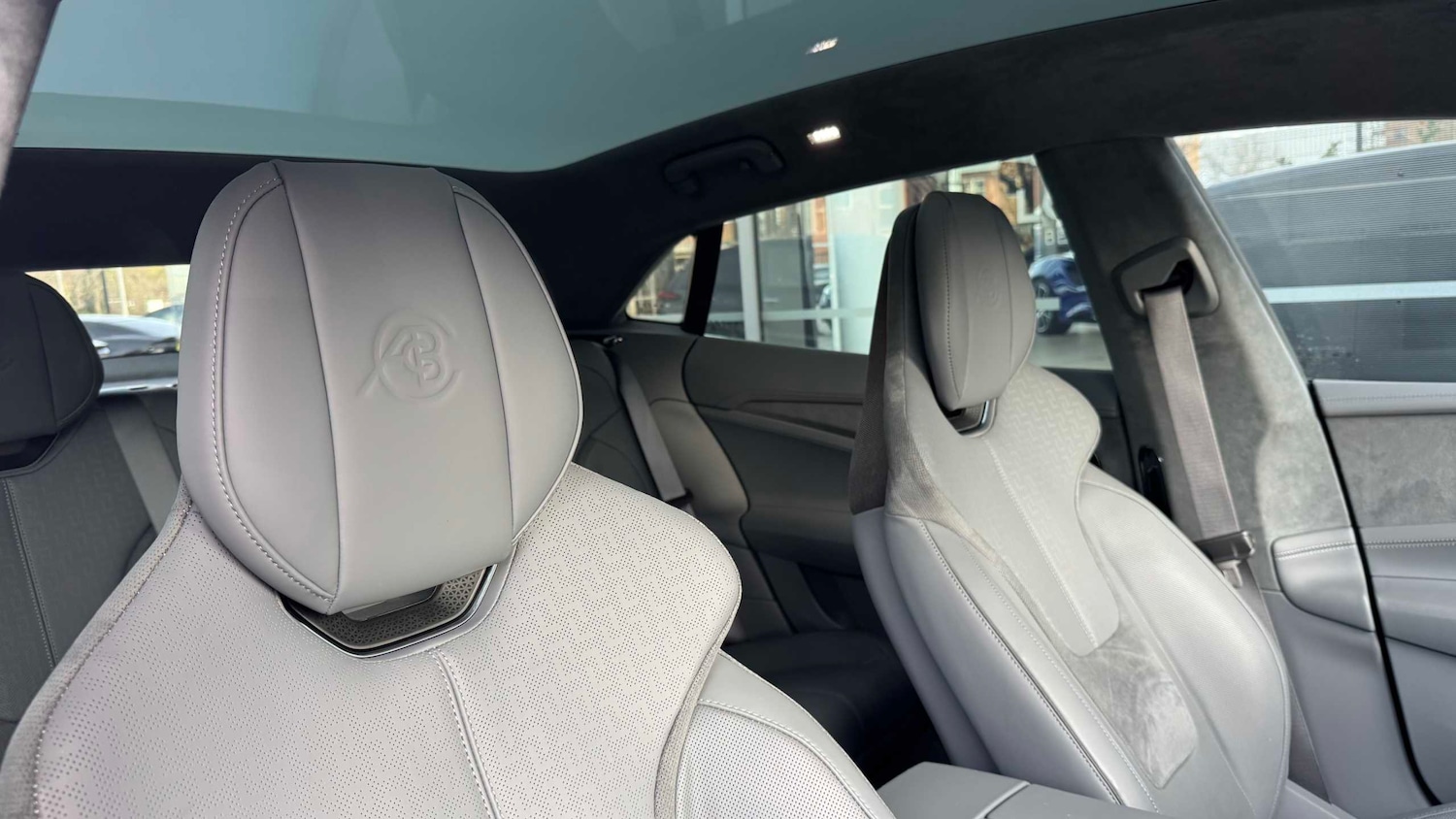 Used Lotus Emeya 2025 for sale - 77772383: Photo 16