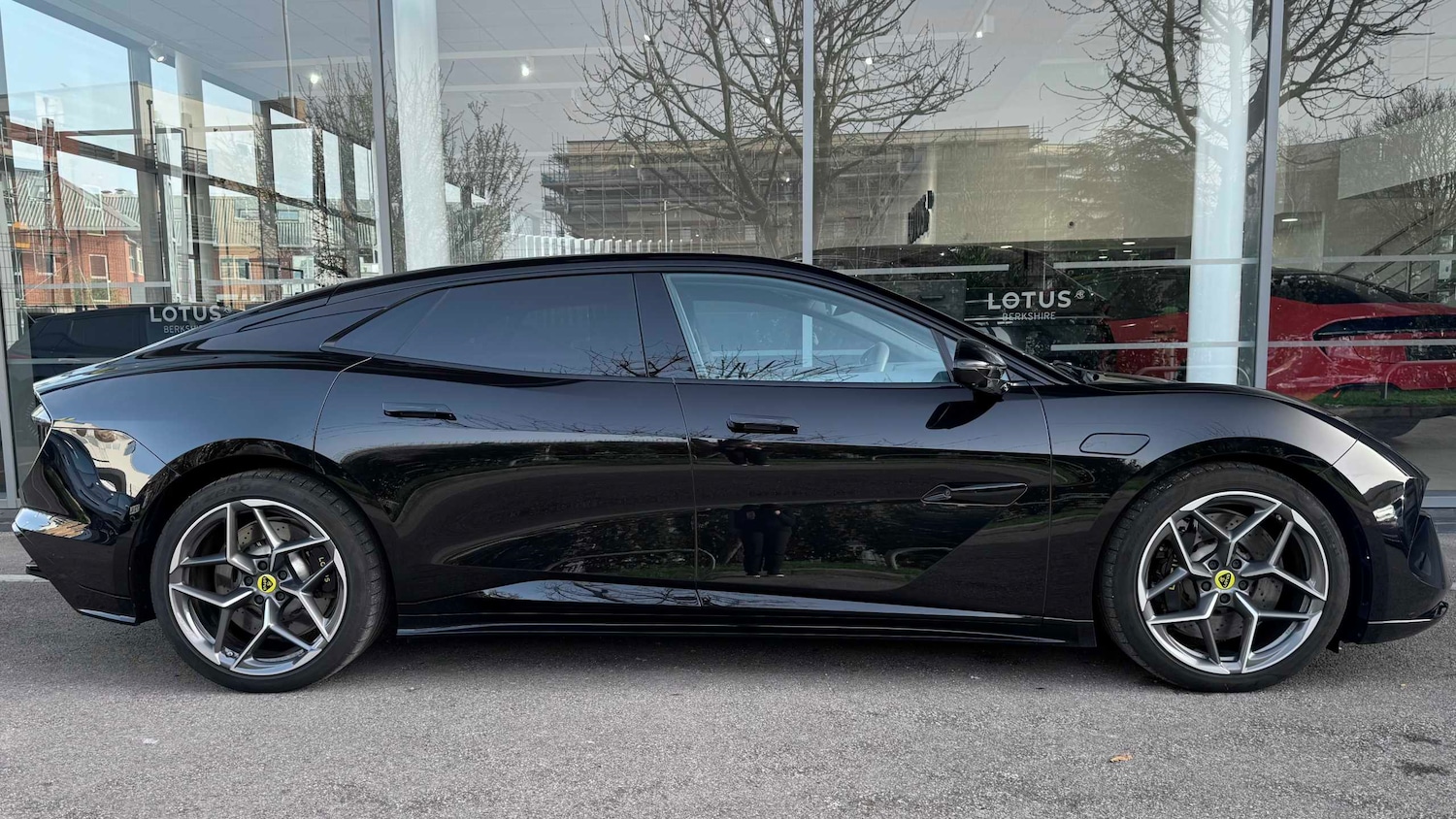 Used Lotus Emeya 2025 for sale - 77772383: Photo 2