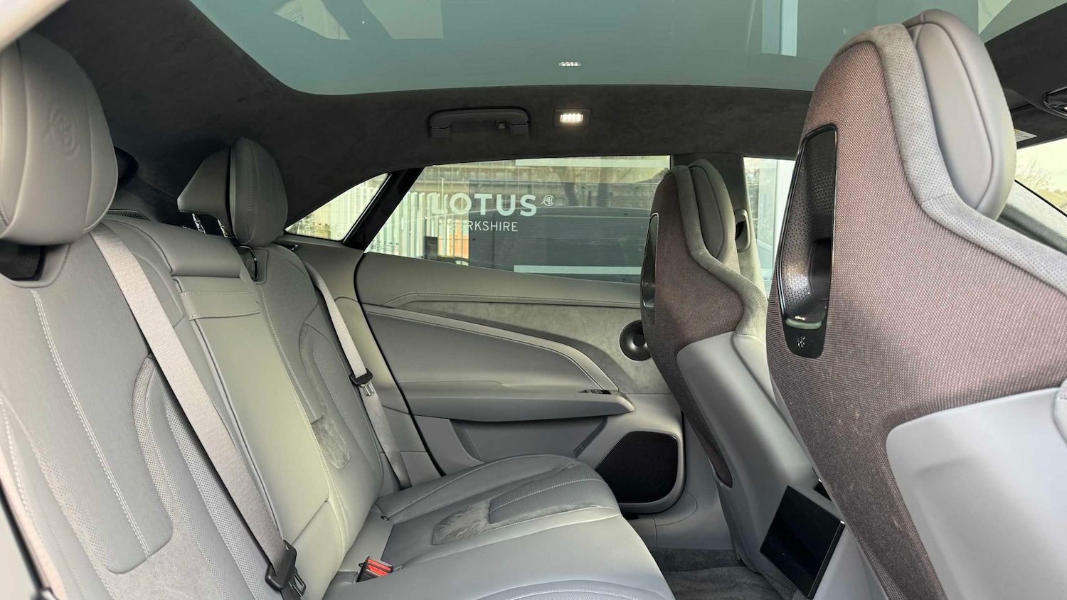 Used Lotus Emeya 2025 for sale - 77772383: Photo 27