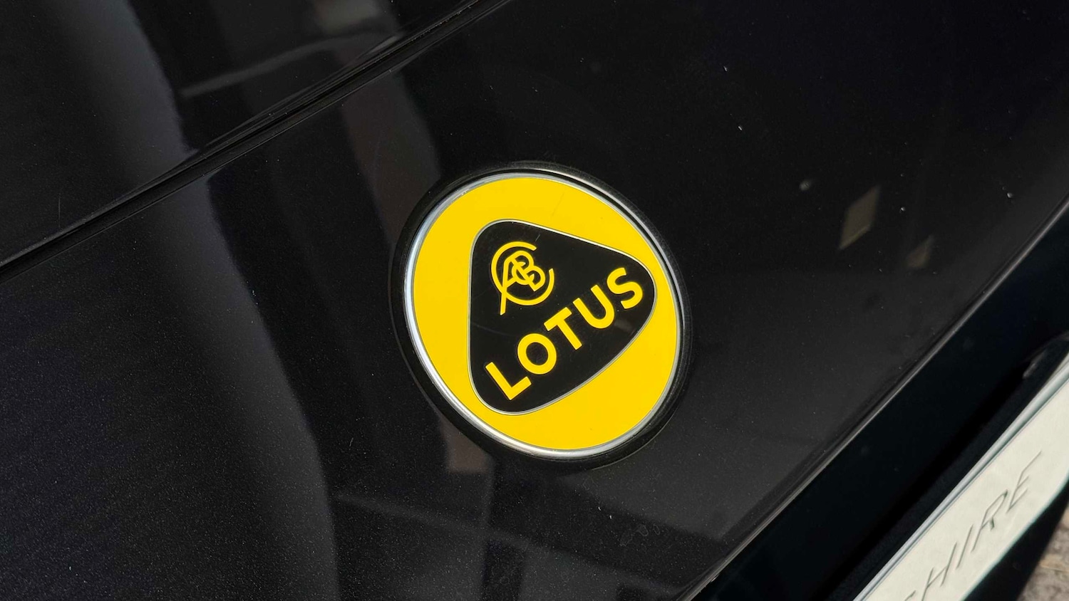 Used Lotus Emeya 2025 for sale - 77772383: Photo 9