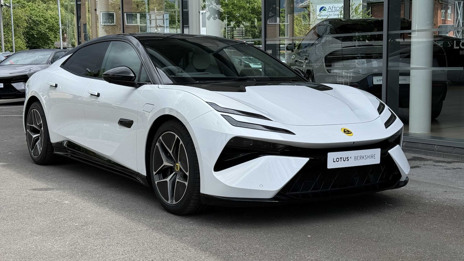 Used Lotus Emeya 2025 for sale - 75981223: Photo 1