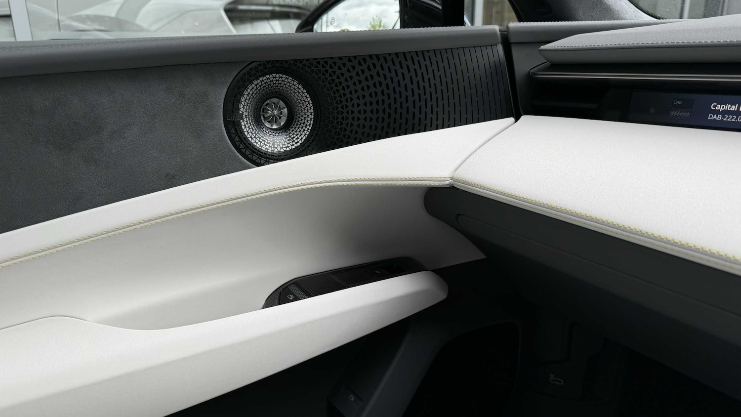 Used Lotus Emeya 2025 for sale - 75981223: Photo 20