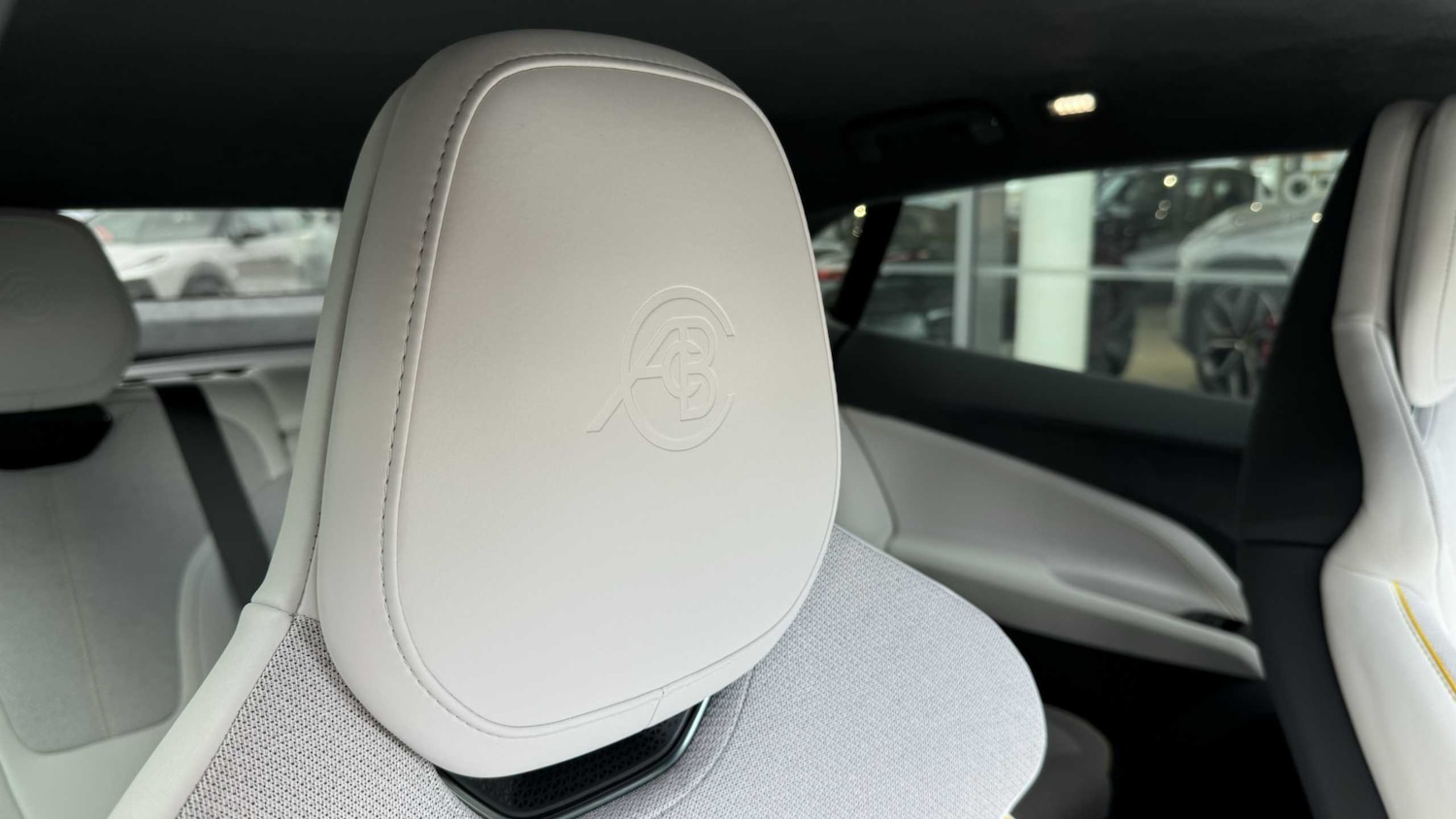 Used Lotus Emeya 2025 for sale - 75981223: Photo 32