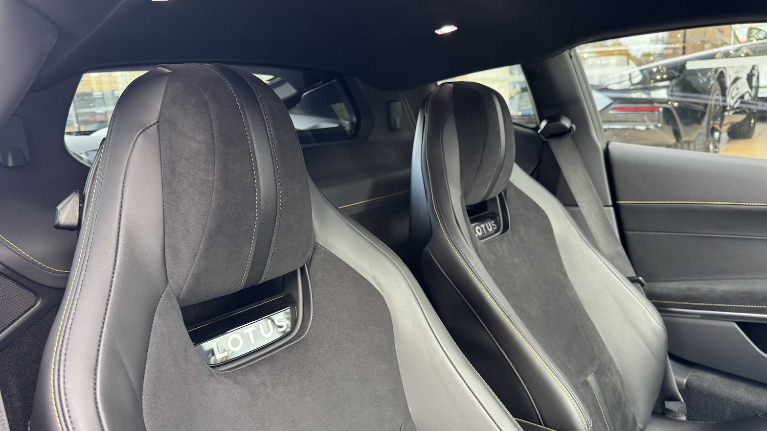 Used Lotus Emira 2025 for sale - 76362667: Photo 18