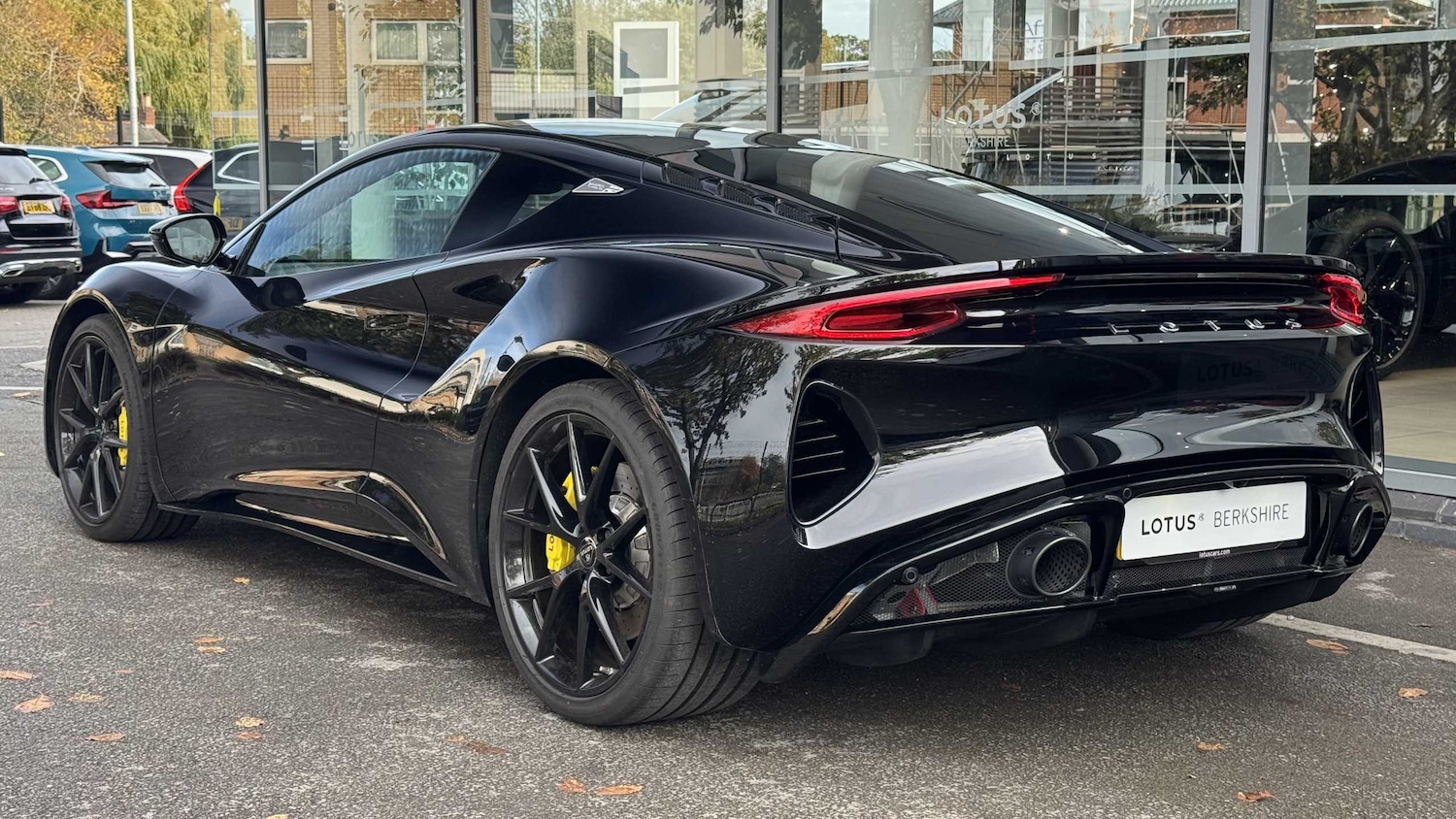 Used Lotus Emira 2025 for sale - 76362667: Photo 4