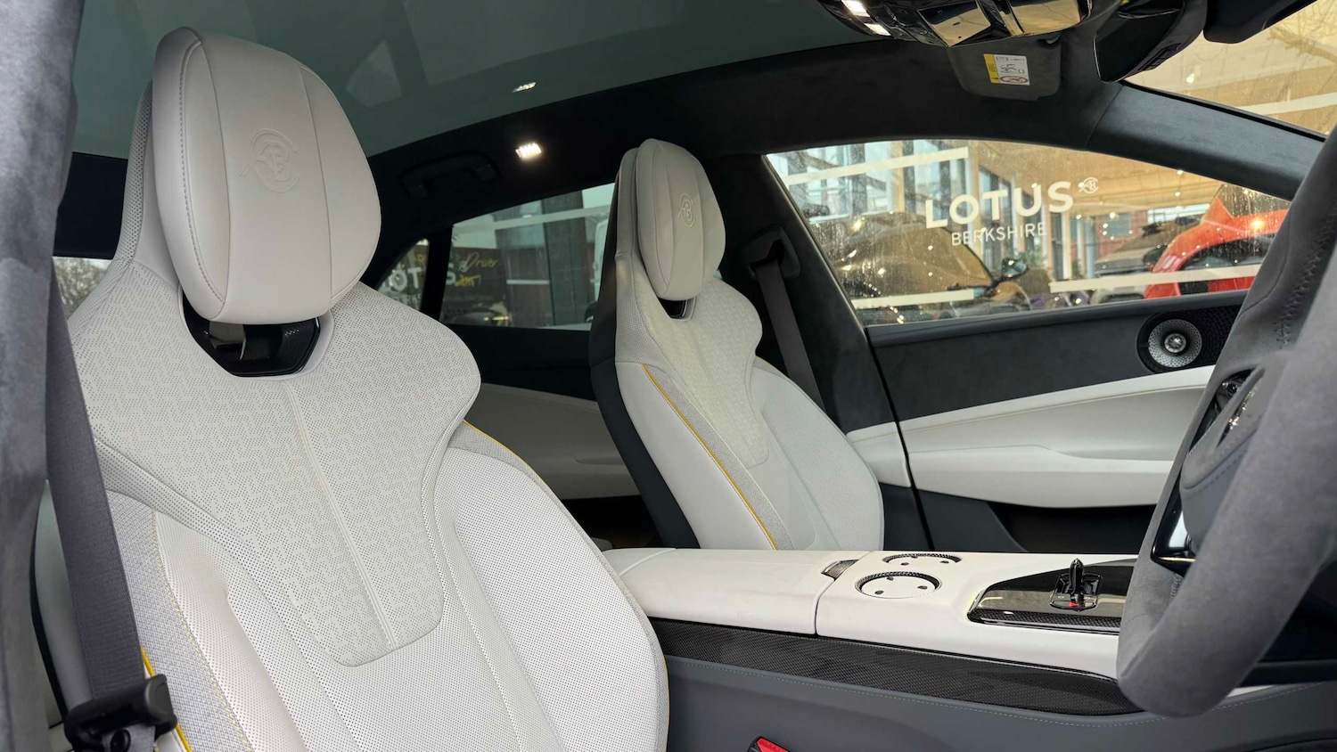 Used Lotus Emeya 2024 for sale - 76789212: Photo 14