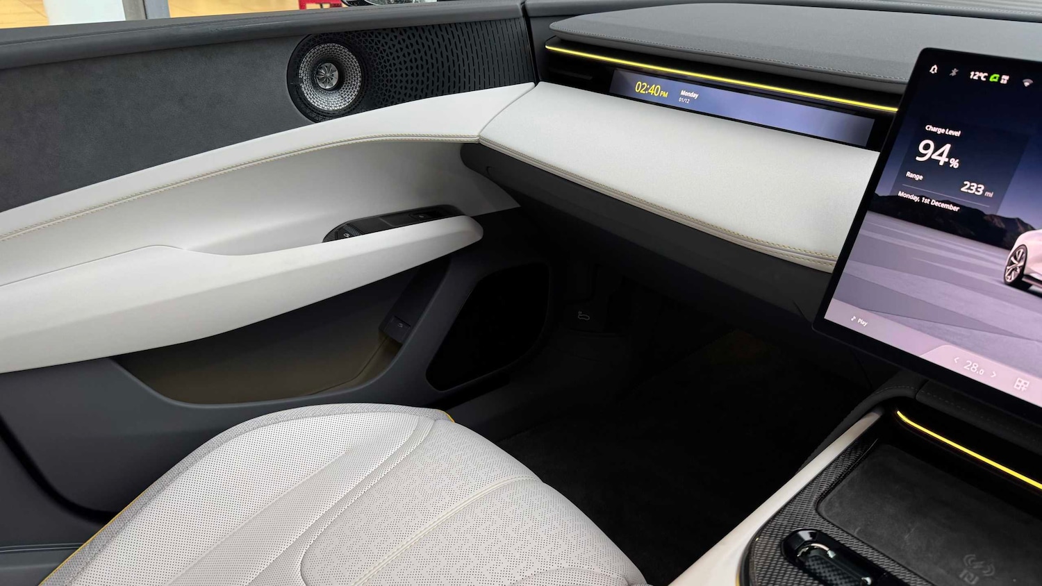 Used Lotus Emeya 2024 for sale - 76789212: Photo 16