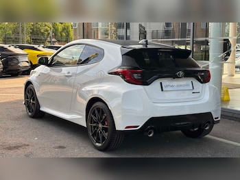 Used Toyota Yaris 2021 for sale - 79148003: Photo