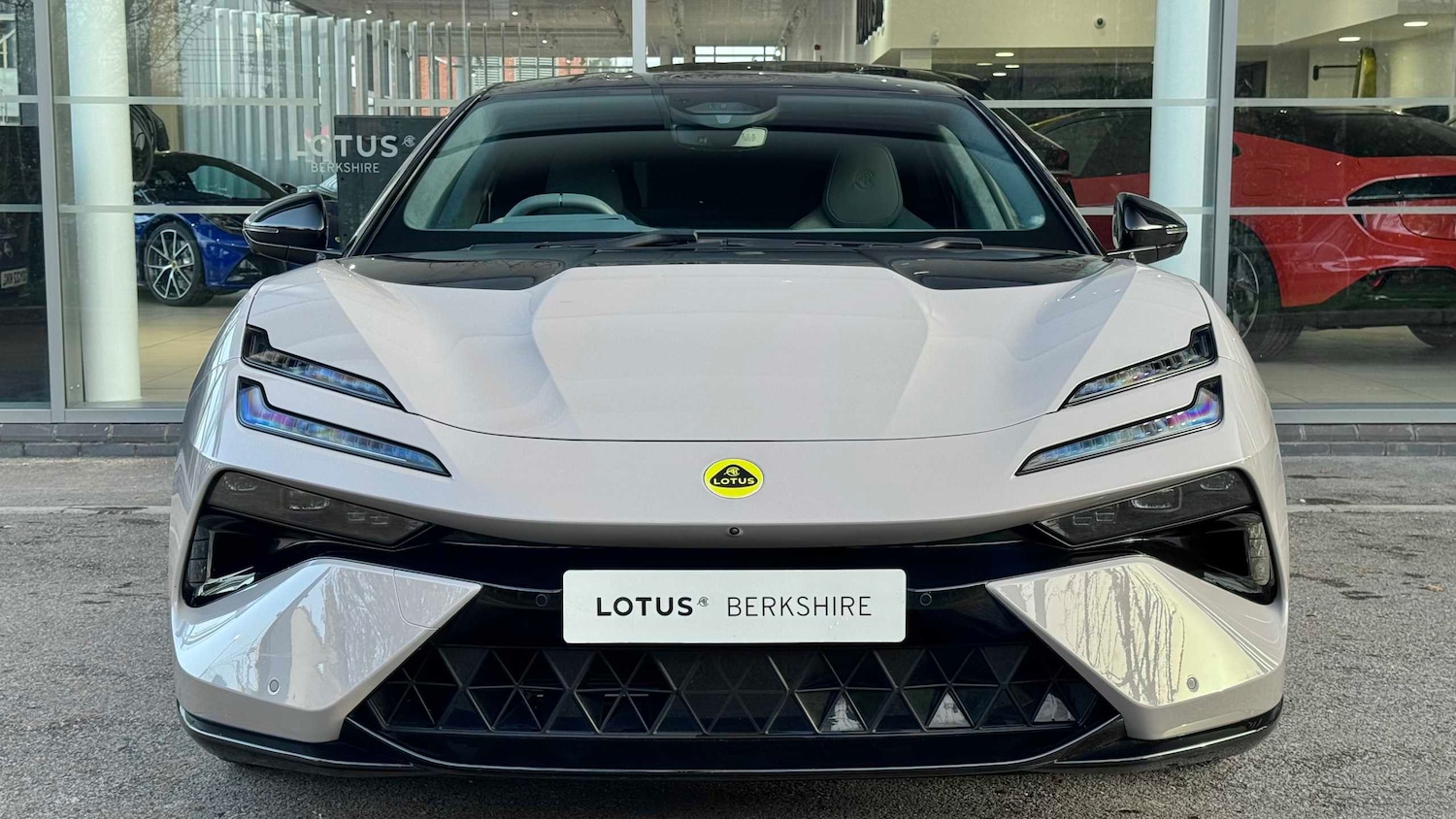 Used Lotus Emeya 2025 for sale - 77772267: Photo 3