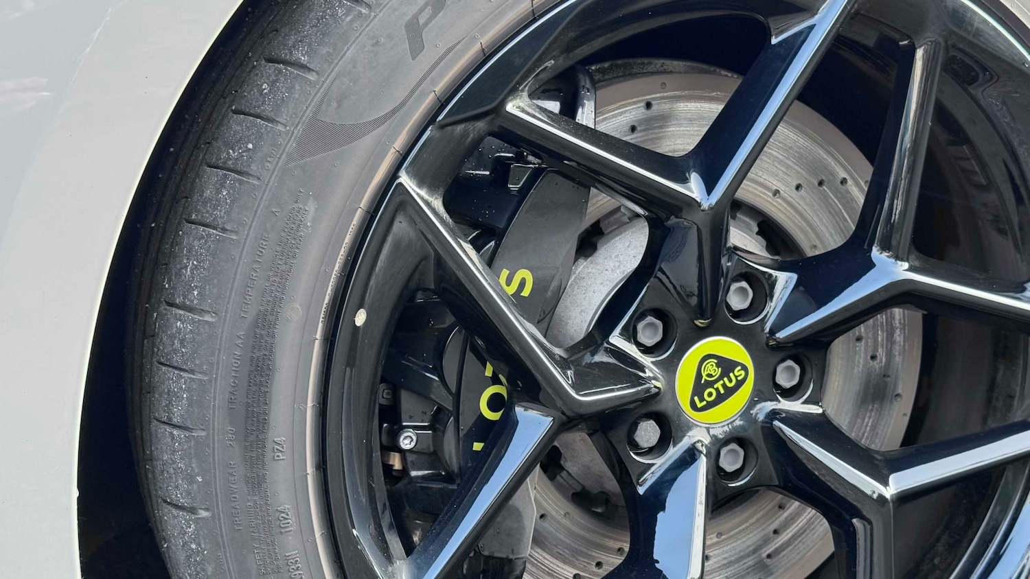 Used Lotus Emeya 2025 for sale - 77772267: Photo 6