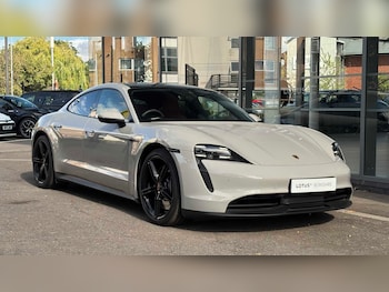 Used Porsche Taycan 2020 for sale - 79455398: Photo