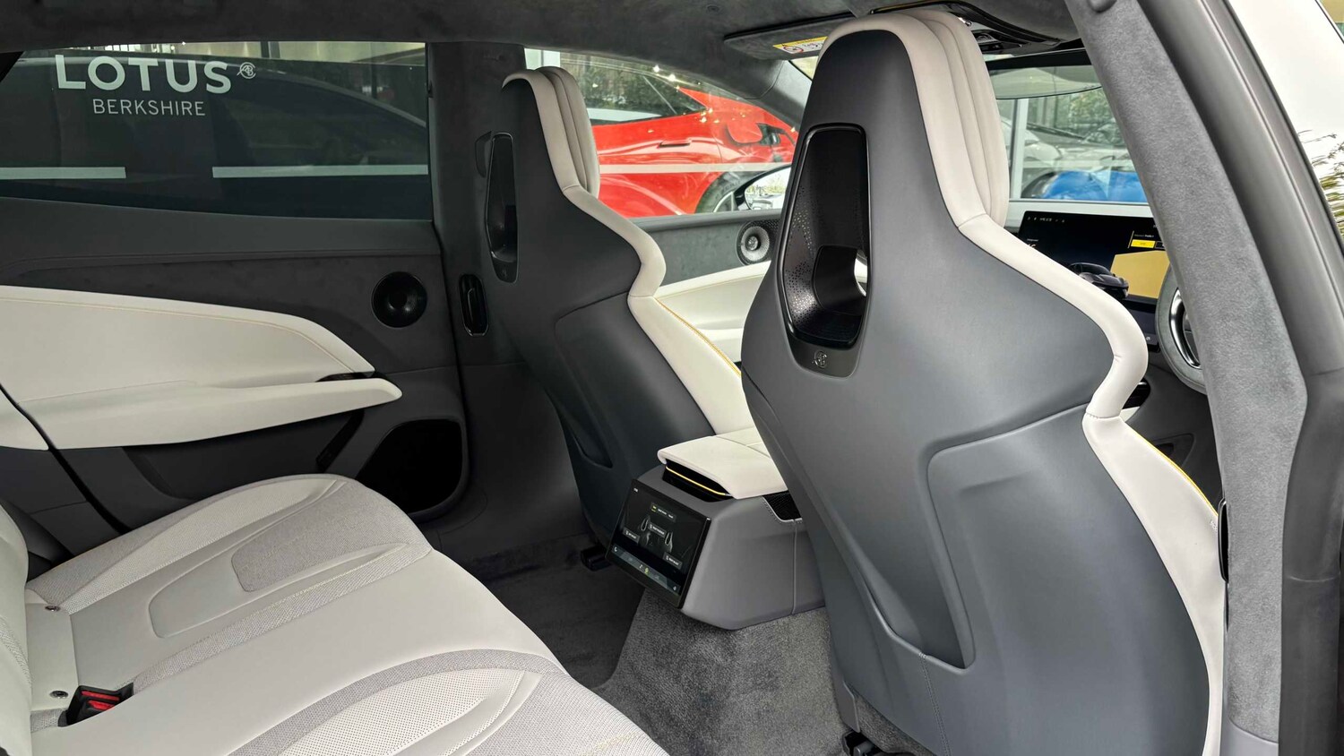 Used Lotus Emeya 2025 for sale - 78209306: Photo 26