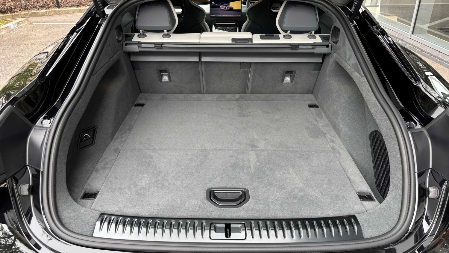 Used Lotus Emeya 2025 for sale - 78209306: Photo 30