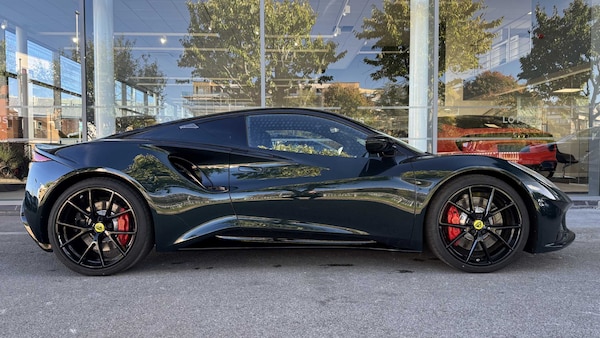 Used Lotus Emira 2025 for sale - 76230426: Photo 2