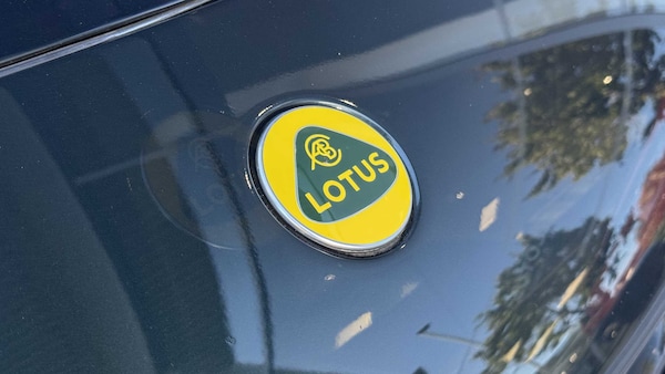 Used Lotus Emira 2025 for sale - 76230426: Photo 8