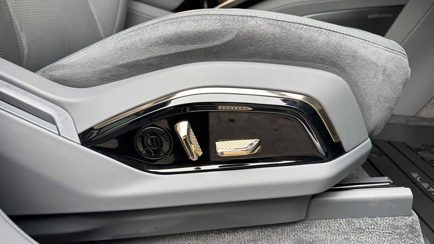 Used Lotus Eletre 2025 for sale - 78209048: Photo 19