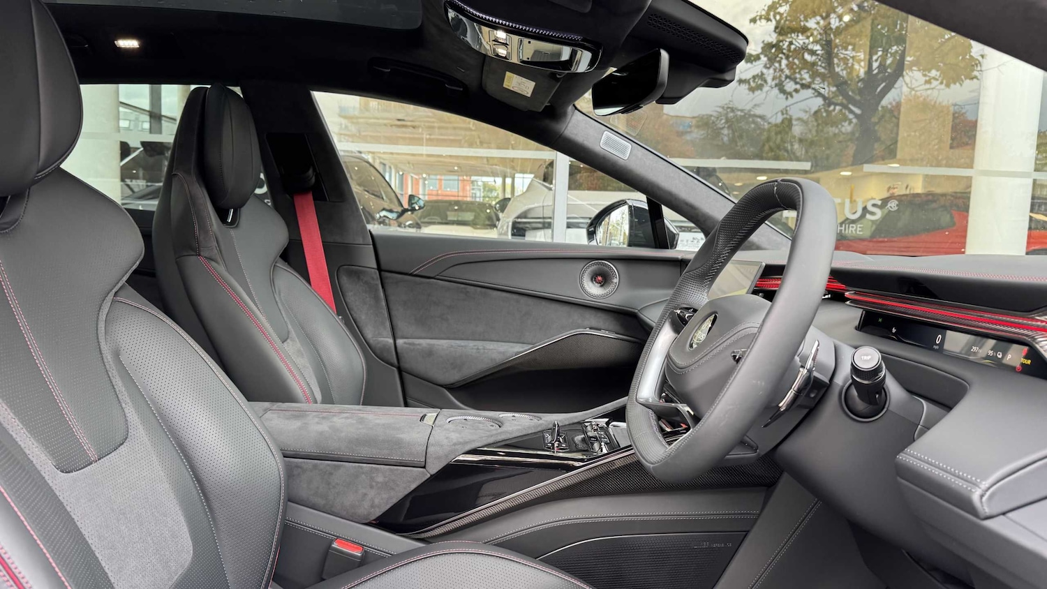 Used Lotus Eletre 2025 for sale - 76362659: Photo 10