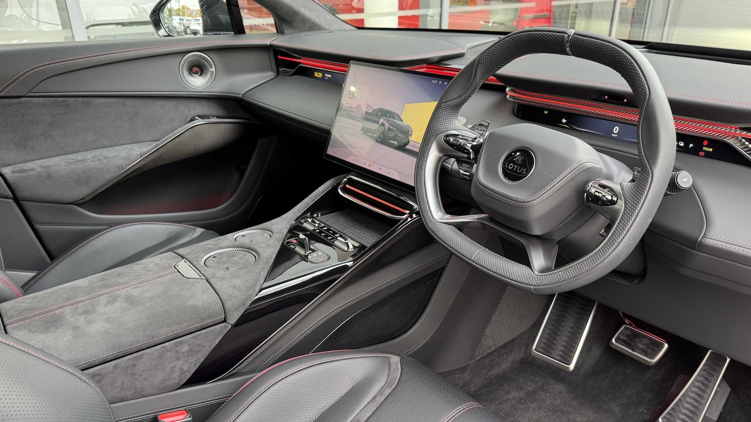 Used Lotus Eletre 2025 for sale - 76362659: Photo 11