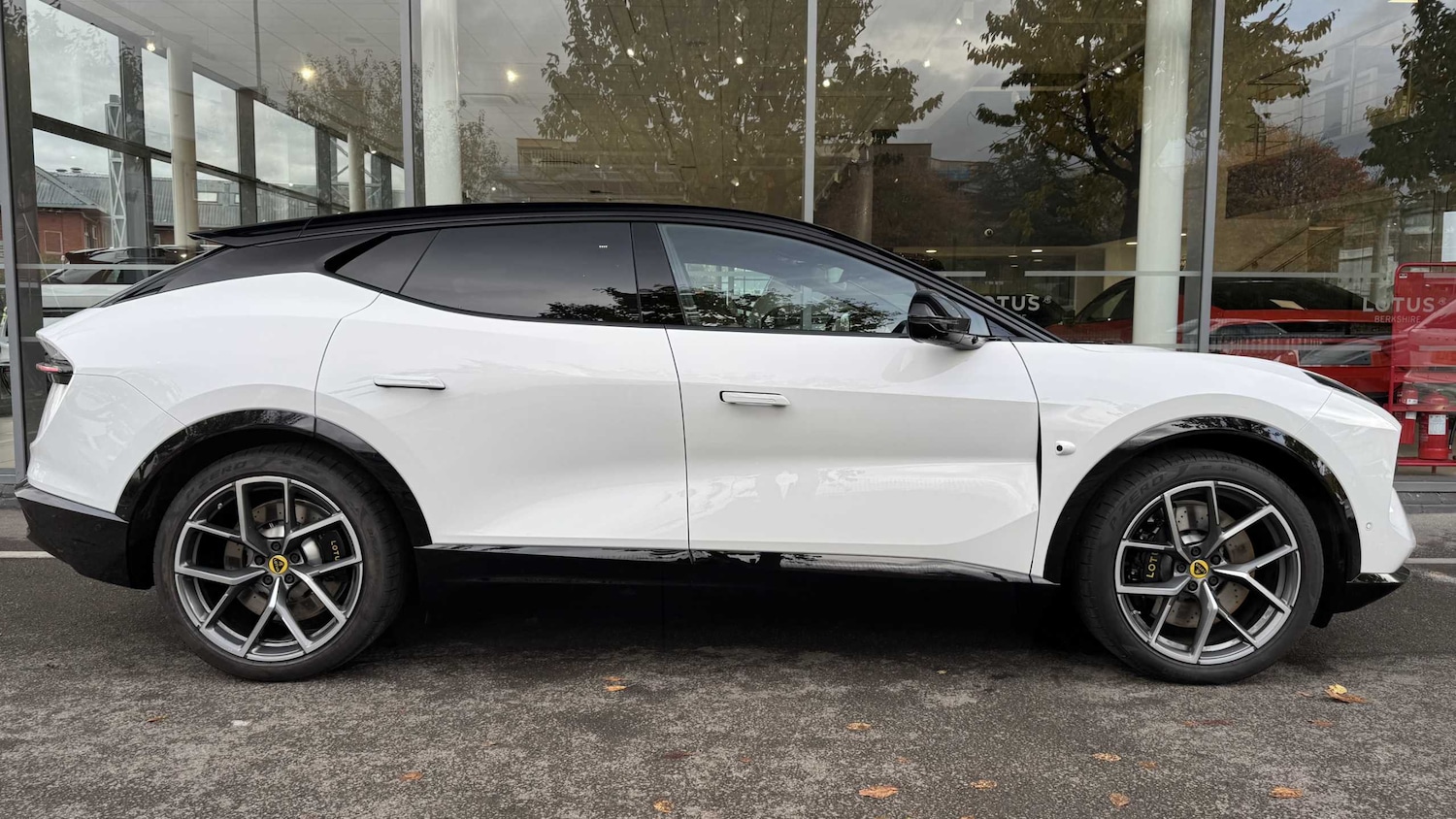 Used Lotus Eletre 2025 for sale - 76362659: Photo 3