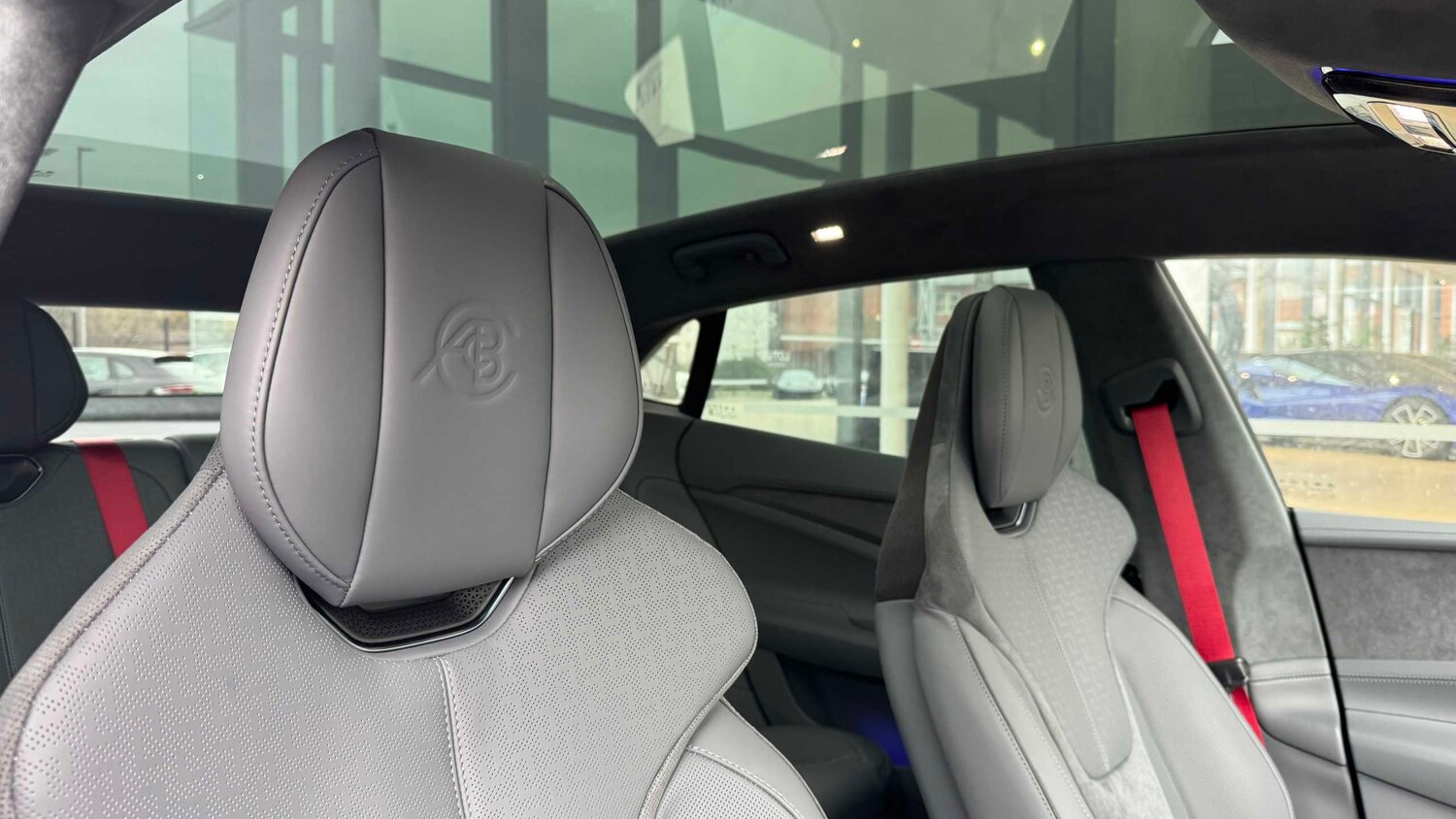 Used Lotus Emeya 2025 for sale - 77842325: Photo 14