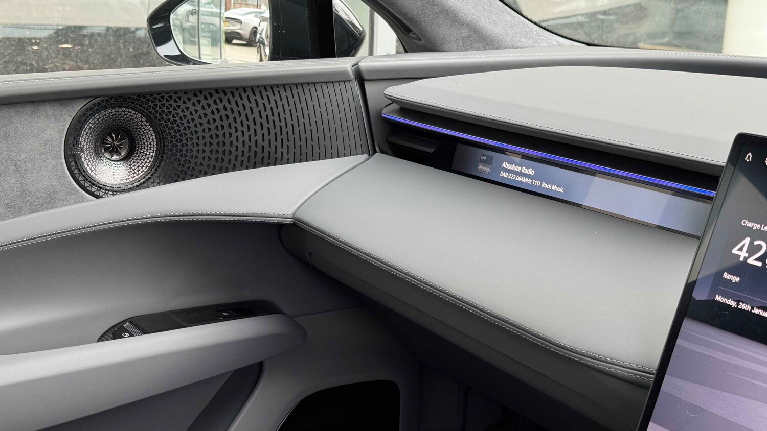 Used Lotus Emeya 2025 for sale - 77842325: Photo 15